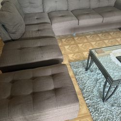 Sectional Couch FREE (Will Be Going To Dump On Thursday)
