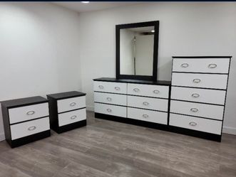 Dresser Whit Mirror, Chest And 2 Nightstands - Cómoda Con Espejo, Gavetero Y 2 Mesitas de noche