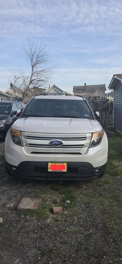 2014 Ford Explorer