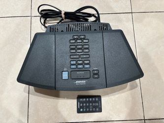 Bose wave Radio & CD player  Model  - AWRC-1G  with remote control , Radio & CD both working .