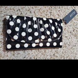 Women's Handbags, Purses, Billfolds, Pouches (New) Includes: All 8 items pictured for only $45!