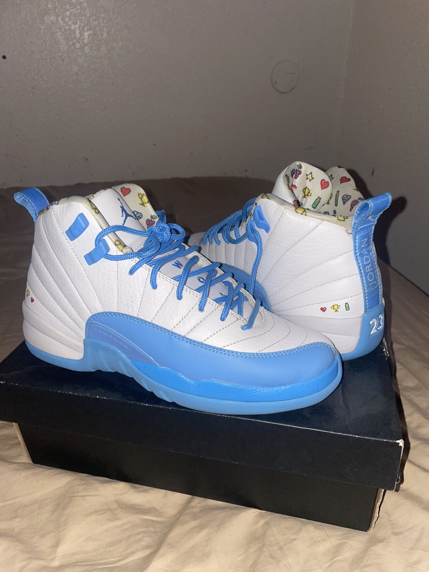 Jordan 12 Retro Emojis