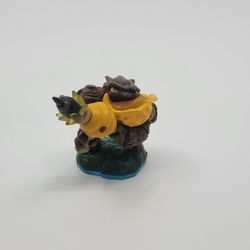 Skylanders Swap Force: Bumble Blast Action Figure Used, good shape, 
please see the photos. Weight 2oz plus shipping materials.