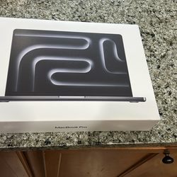 MacBook Pro 14 Inch M5 Sealed 24gb Ram One Tb