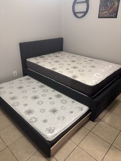 Twin Size Frame And Mattress 
