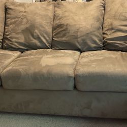 Microsuede 3 Cushion Couch (Pet Friendly Home)