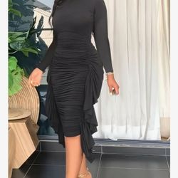 Pickup From LebnonTN 37087.. Womens Beautiful Black Dress..pet n smoke free home..M Size