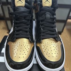 Air Jordan Retro Gold Size 11