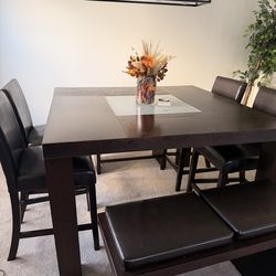 Dining room set