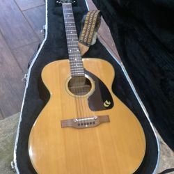 Aria acoustic guitar