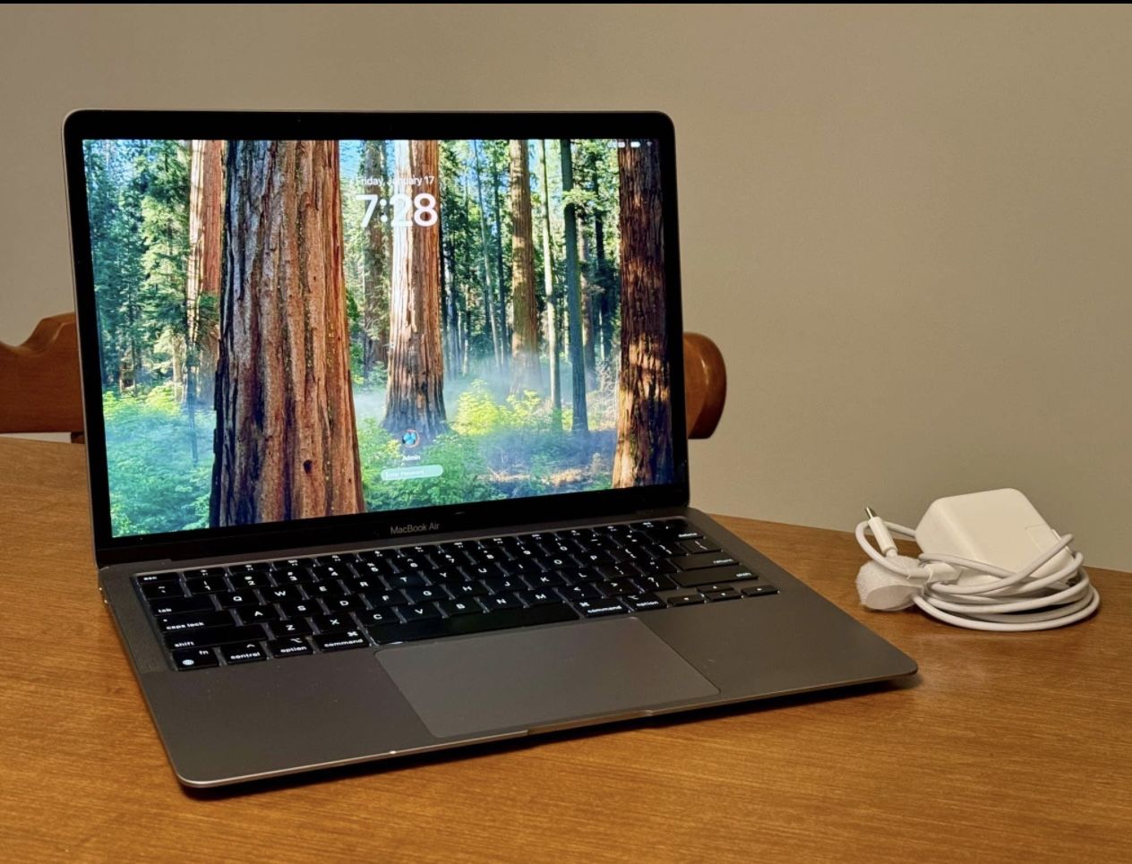 MacBook