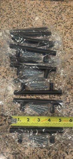 13 black cabinet pulls