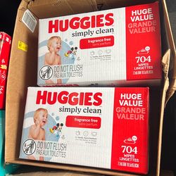 2 packs 704Huggies 11count x2 fragrance free