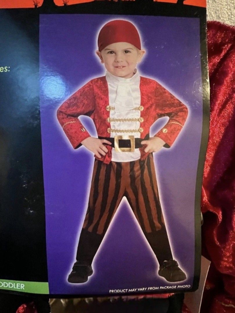 Halloween Toddler Lil Pirate Costume Size 2-4 Years Old