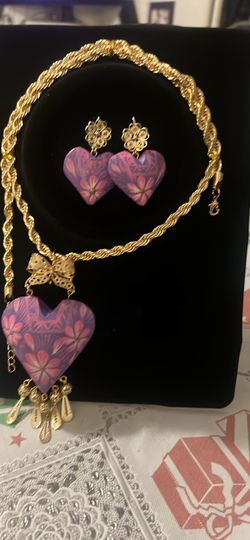 oro laminado y madera pintada a mano