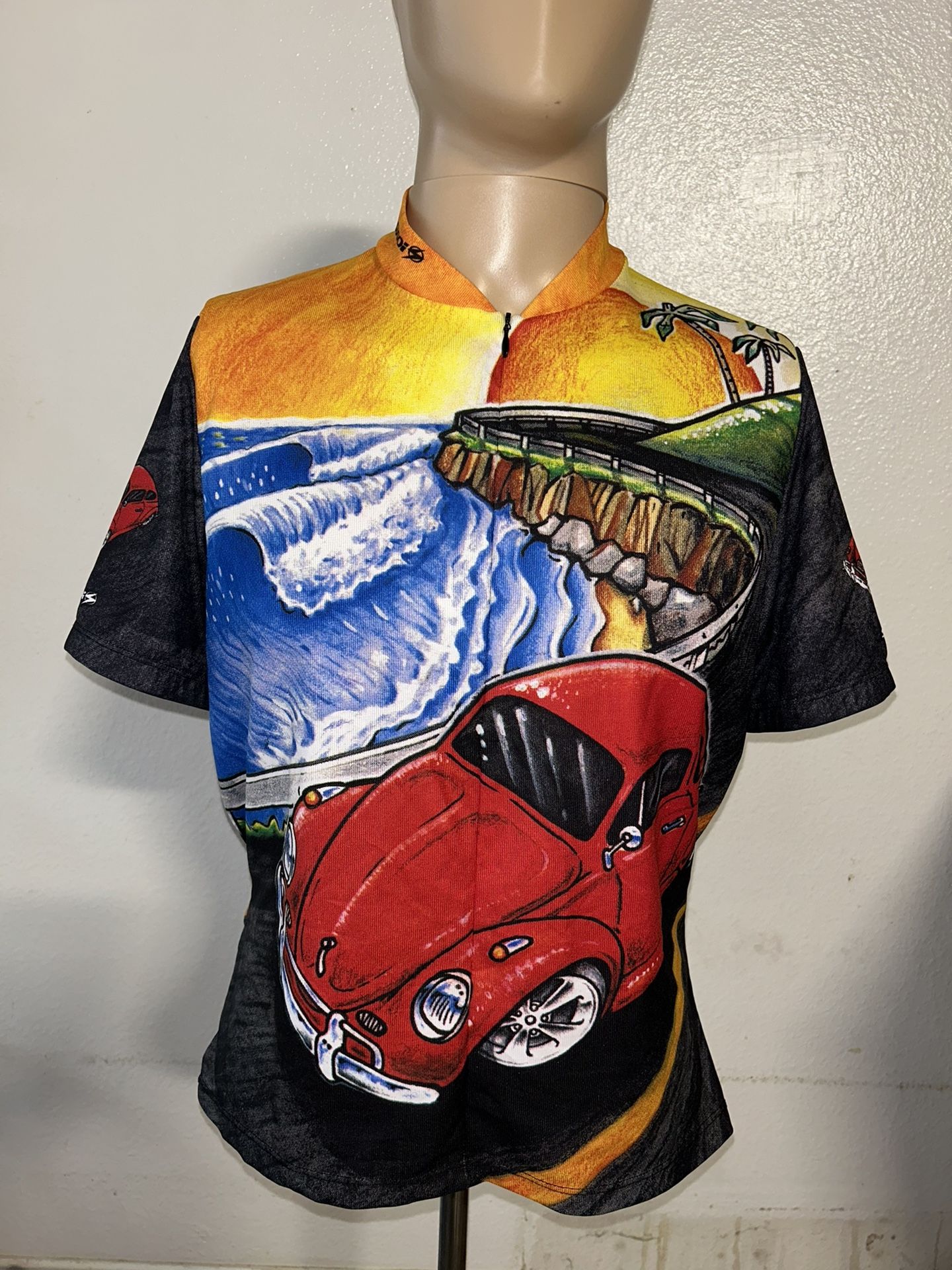 Sugoi Cycling Jersey Women’s Bike Shirt Jersey Volkswagen Bug pockets Sz XL