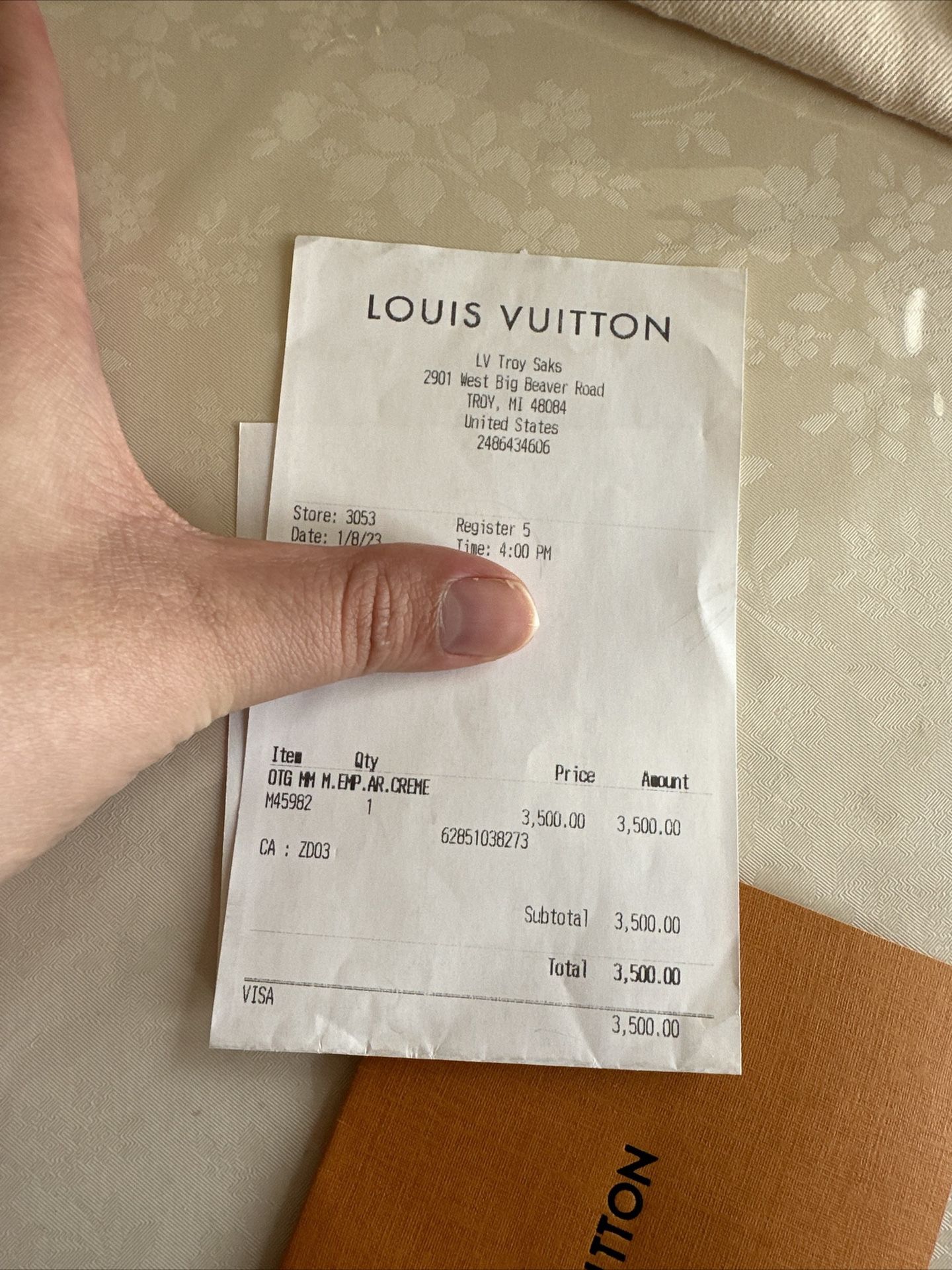 Louis Vuitton Troy Saks In Troy , Mi