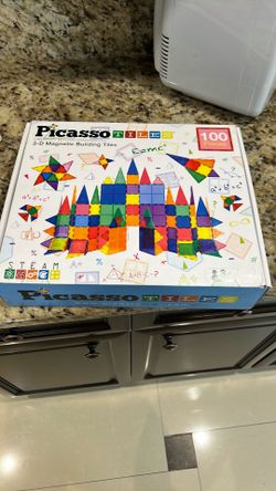 Picasso Tiles- 100 Pieces