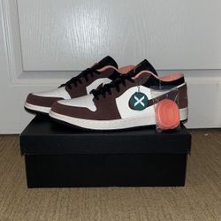 Jordan 1 Low Mocha