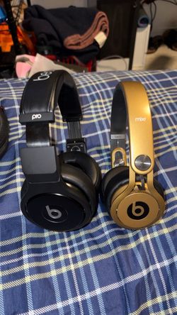 Beats Pro wired headphones with beats mixr