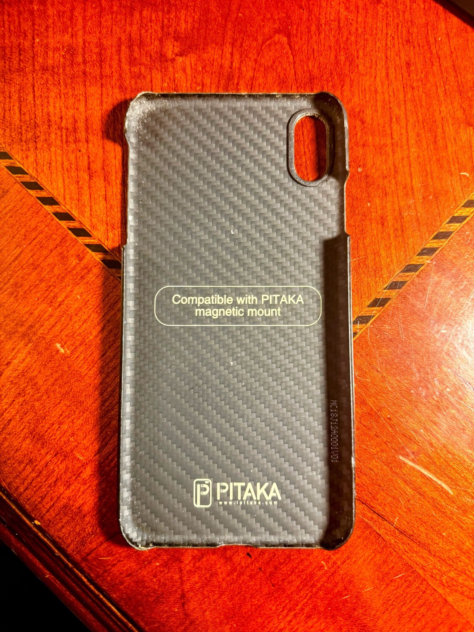 iPhone XS MAX PITAKA CASE