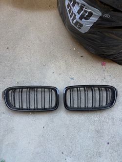 Black Kidney Grills For BMW; Double Slit