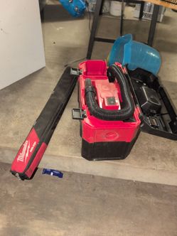 Milwaukee m18 vaccum with air tip attachments 1/4"-1/2"