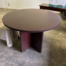 Round Cherry Office Table 