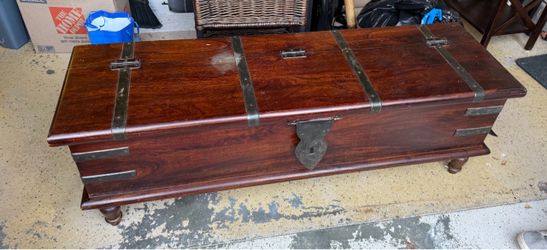 Large Solid Wood Rustic Storage Trunk / Blanket Chest – Iron Hardware