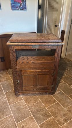 White Clad Swivel TV Stand