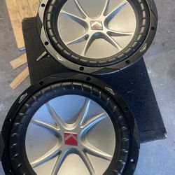 Kicker Speakers CVR10 