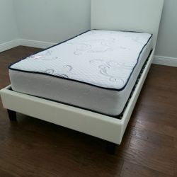 NEW TWIN-SIZE MATTRESS AND BOX SPRING 🆕️