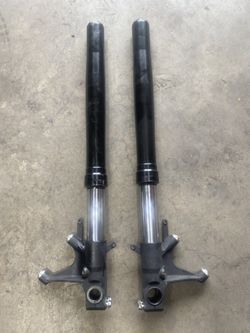 2014 CBR1000 Fork For Parts