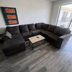 Dark Sectional Couch 