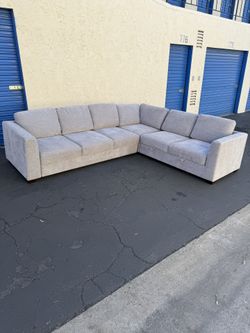 Thomasville Caler Convertible Sleeper Sectional w/ Storage – Light Gray (Brand New)