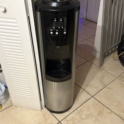 Water Hot/cold Dispenser