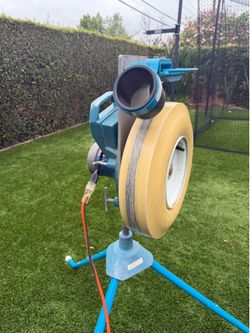 Jugs Jr. Pitching Machine