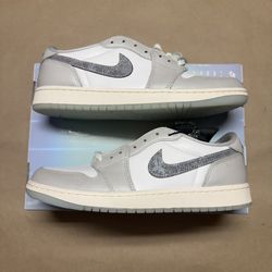 Nike Air Jordan 1 Retro Low OG CNY Mens size 10 Rare NEW!