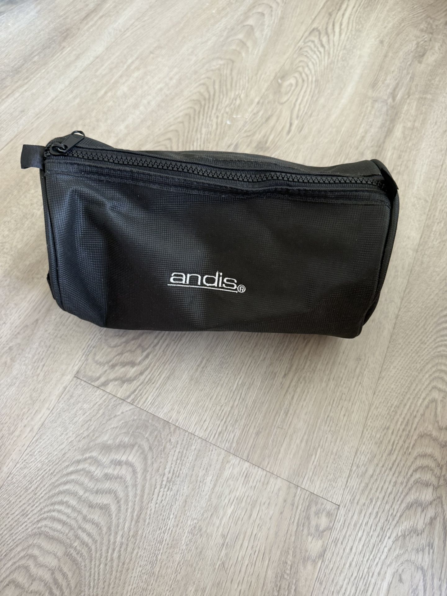 Andis Oval Accessory Bag