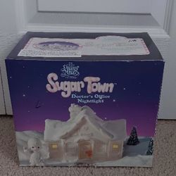 Precuous  Moments Sugartown Doctors Office Nightlight