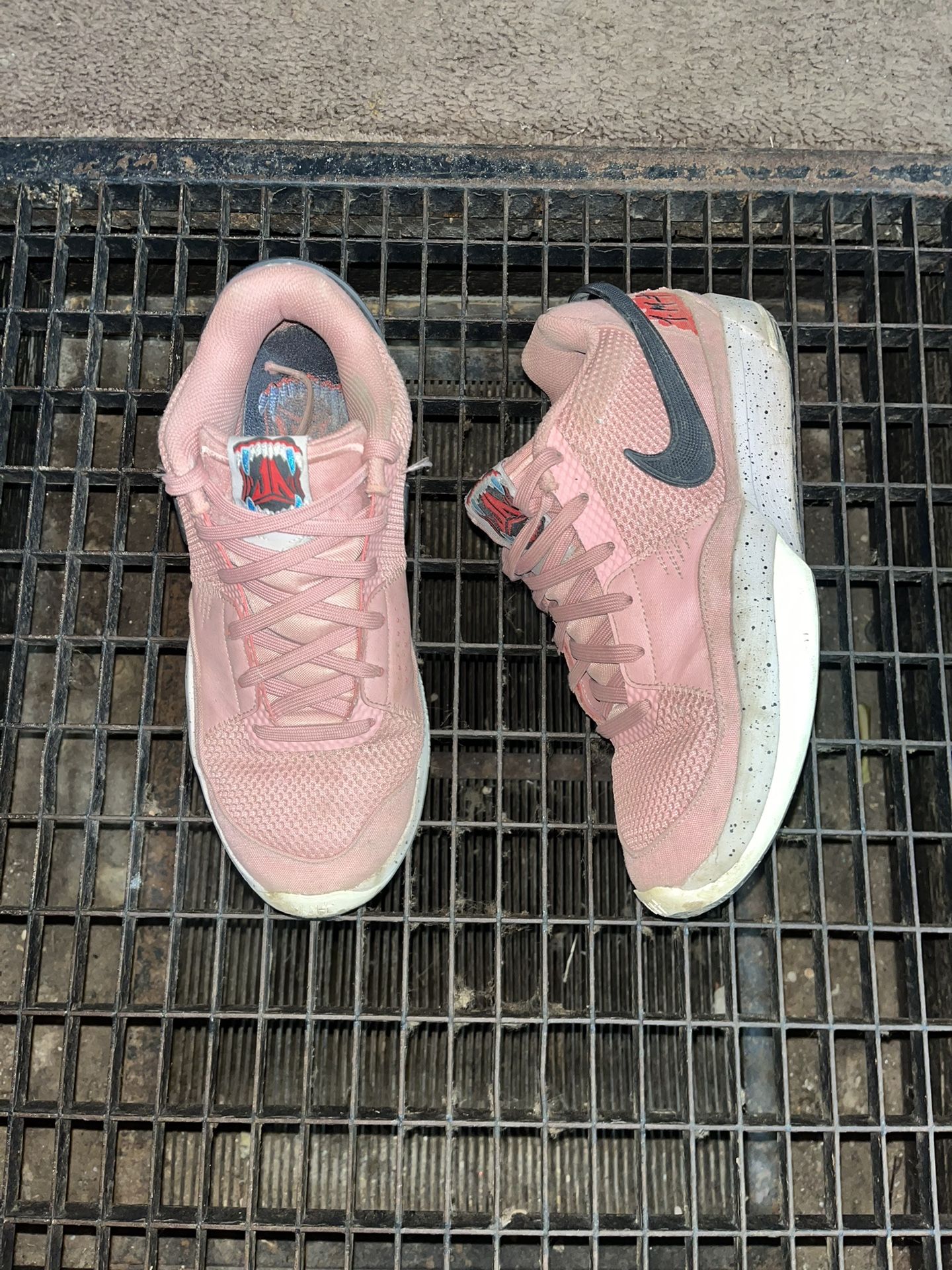 Mens Shoes Size 9.5