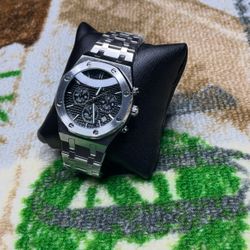 Luxury Silver Watch 