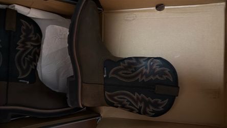 Cowboy boots new