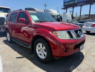 2012 NISSAN PATHFINDER LE