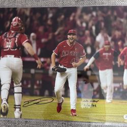 Reid Detmers "No Hitter 5/10/22" Signed Autographed Angels 16x20 Photo Beckett