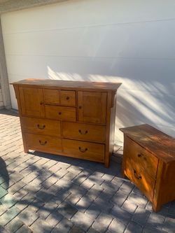 Dresser