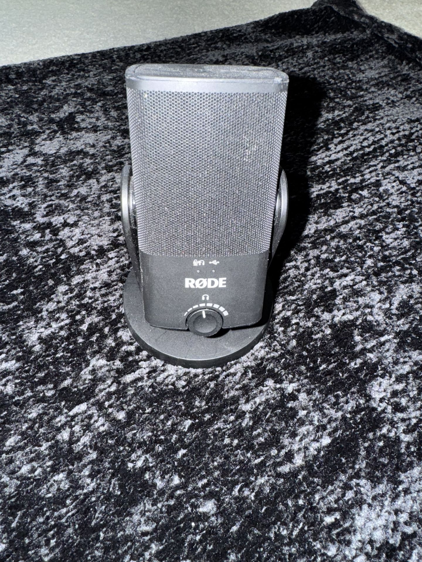 Rode NT USB Microphone (needs Repair)