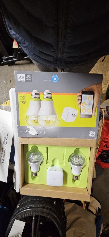 GE Link Starter Kit Smart LED2Bulb $12