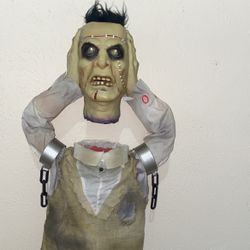 Heads Up Harry 36" Animatronic Frankenstein Lights Up Talks Works Halloween Prop