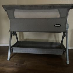 Baby Essentials!! Bassinet! DockATot